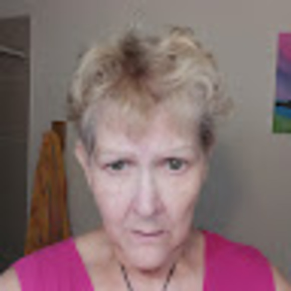 Meet your Posher, Jill - Picture 1 of 1